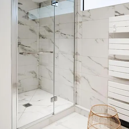 Le 19 Kleber Climatise * كولمار